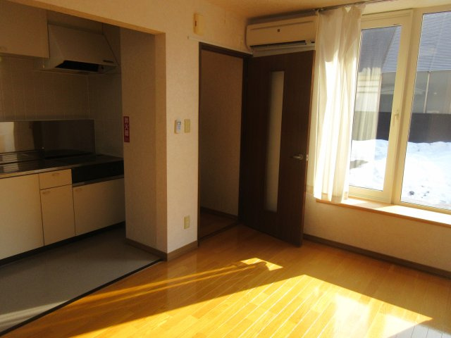 PLAIN5の居間・リビング