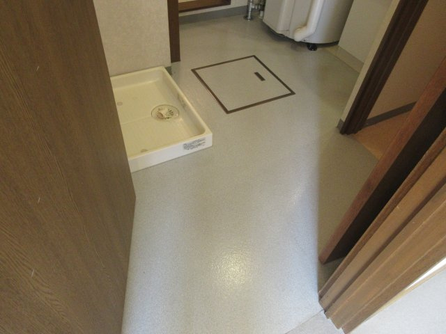 PLAIN5の洗面所