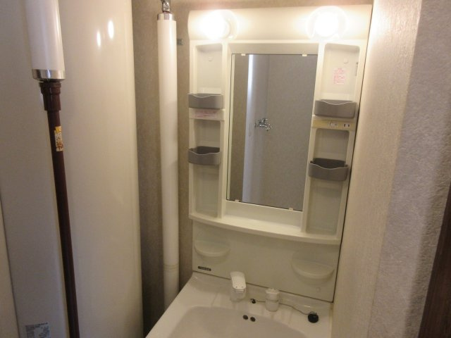 PLAIN5の独立洗面台