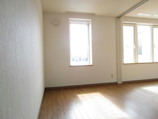 ラミアール弥生通の居間・リビング