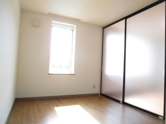 ラミアール弥生通の居間・リビング