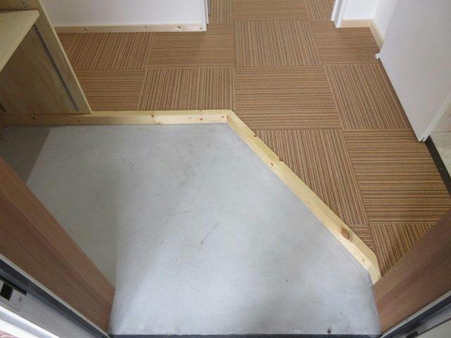 スペイスの玄関