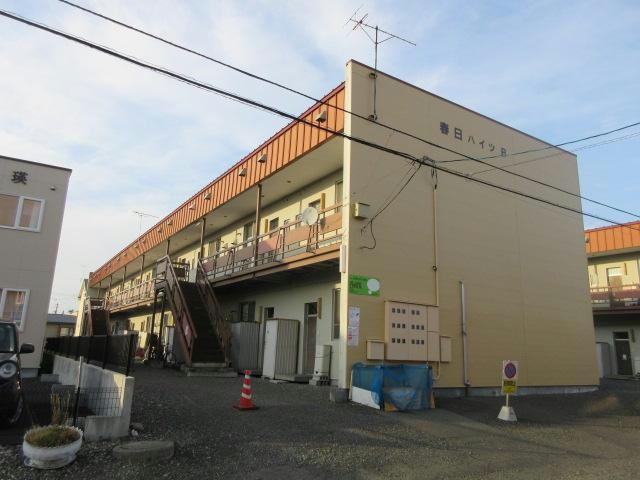 春日ハイツBの外観