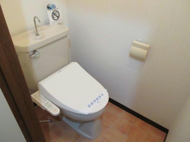 リベラルのトイレ