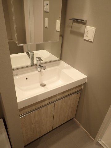 コンポジット千石の洗面所