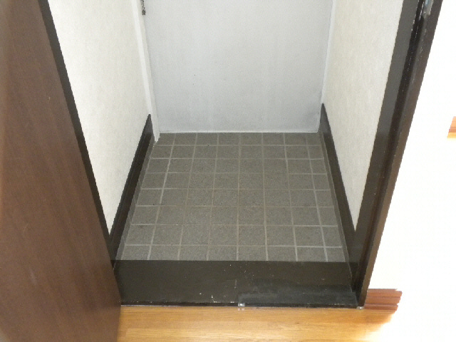 イーストハイムの玄関