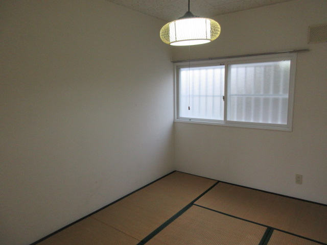 イーストハイムの和室