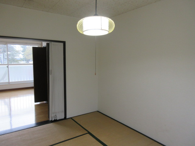 イーストハイムの和室