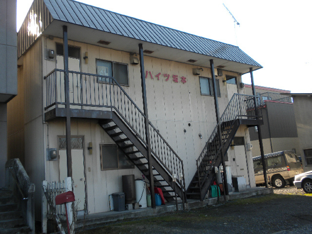 ハイツ坂本の外観