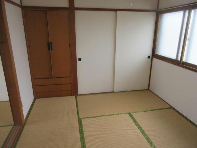喜多ハイツの居間・リビング