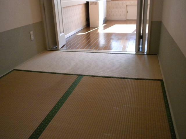 リバー1233の和室