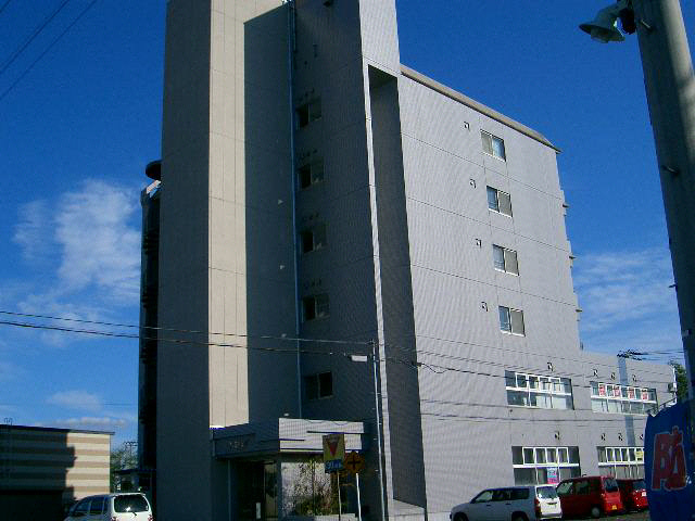 マサルアイの外観