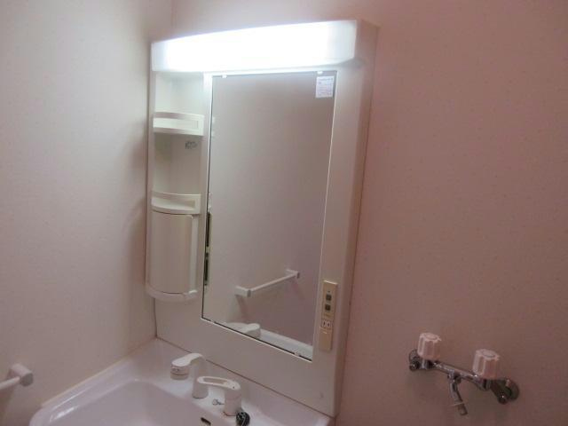 ル・コフレ517（西棟）の独立洗面台