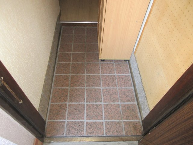 細田マンション第2の玄関