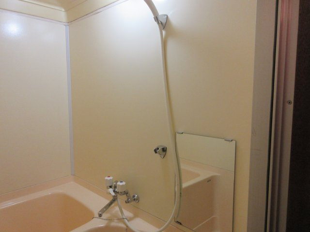 細田マンション第2のシャワールーム