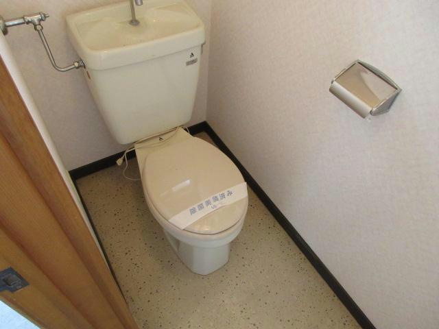 飛田ハイツ　B棟のトイレ