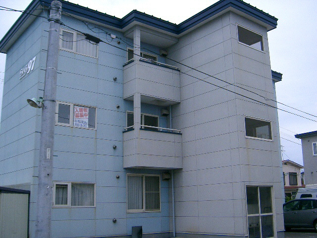 ライフ97の外観