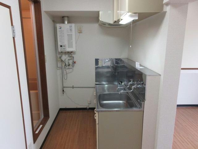 ハイムリバーサイドのキッチン
