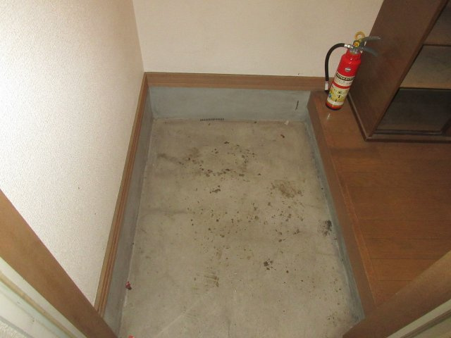 メゾンシャトーの玄関