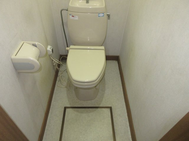 メゾンシャトーのトイレ