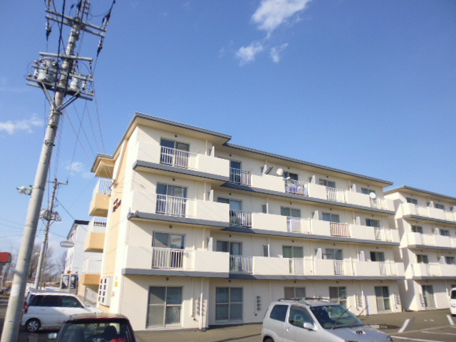 コーポメイフラワーの外観