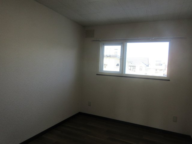 グロウリッチAの洋室