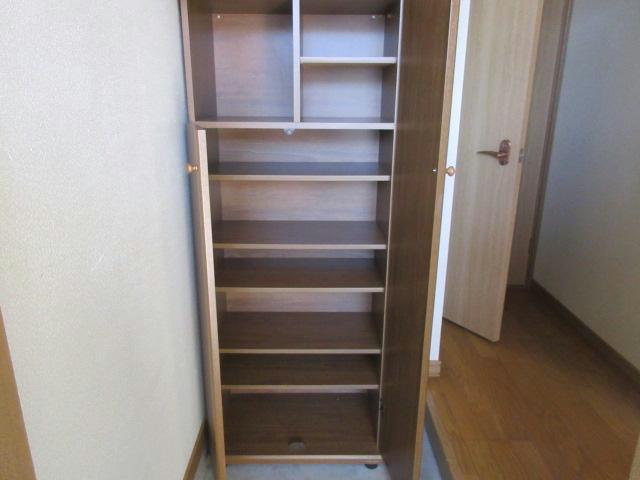 グラシア613の収納
