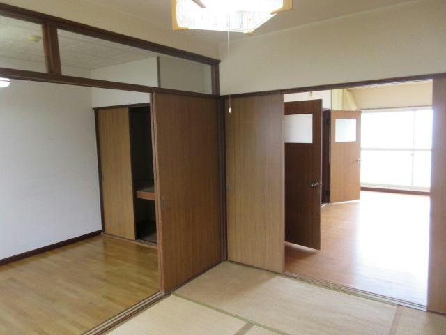 ライトハウスの居間・リビング