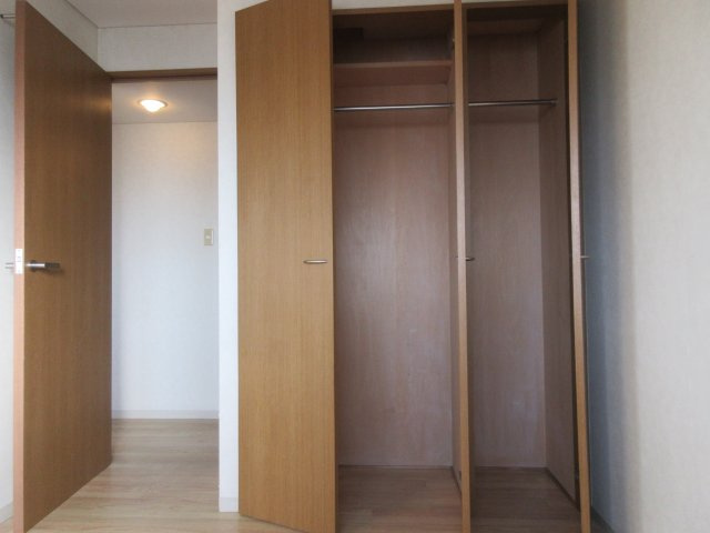 サルイオビヒロの収納