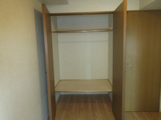 サルイオビヒロの収納