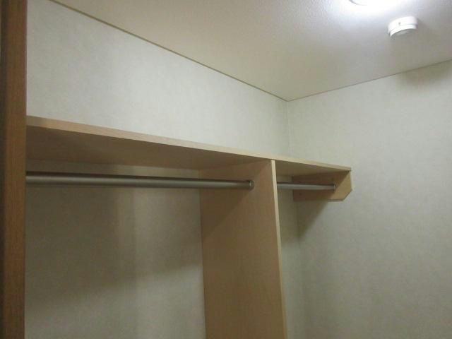 サルイオビヒロの収納