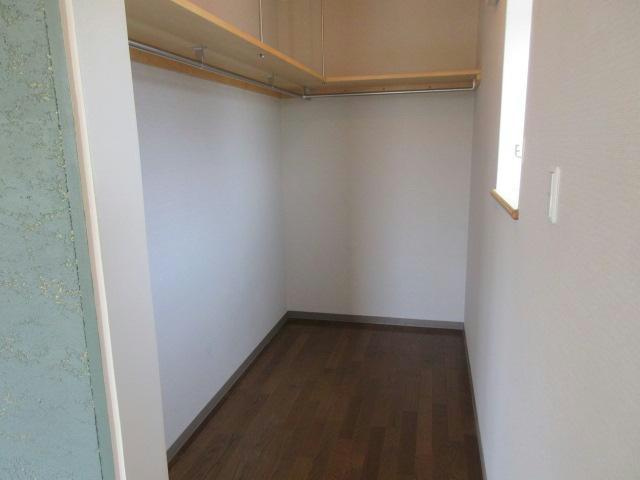 ラミアール弥生通の収納