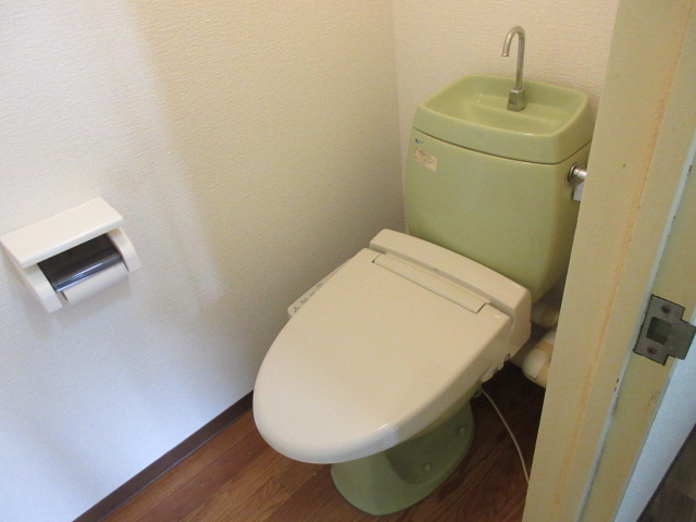 コーポラスSOKKENのトイレ