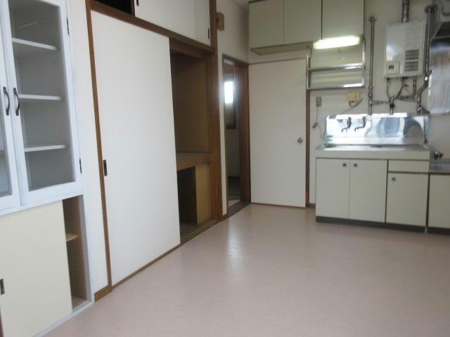 サンハイツ（東1南6）の居間・リビング