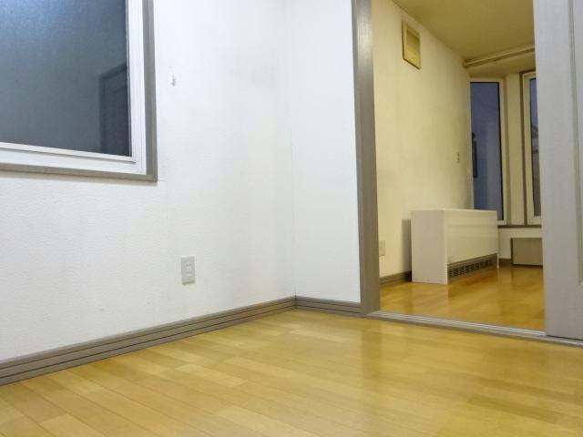 ピュア6条の内装