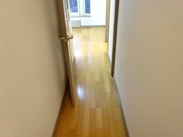 ピュア6条の内装
