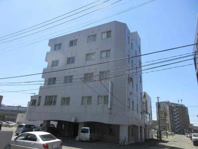 エスワールハイツの外観