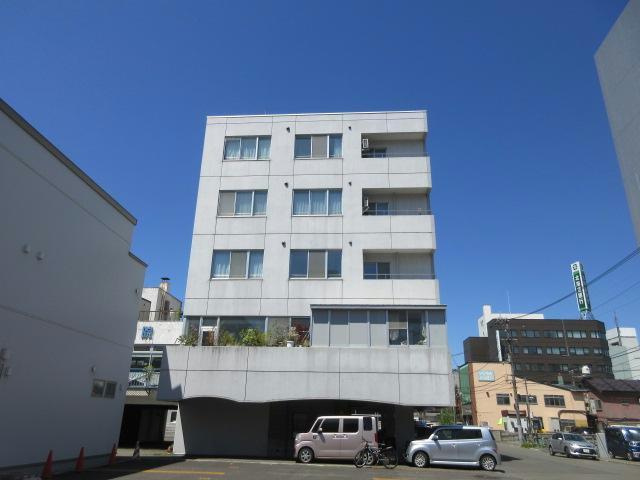 エスワールハイツの外観