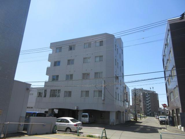 エスワールハイツの外観