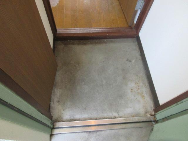 アーバン8･6の玄関