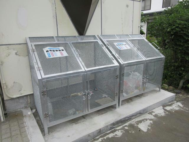 コーポラスYOSHITOの周辺