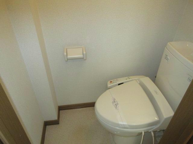 ラ・ポレール陸Bのトイレ