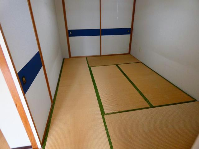 メゾンドール明星の内装