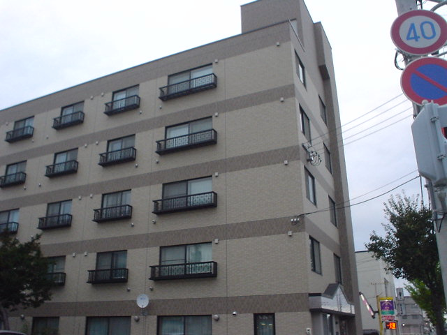 第2恒陽マンションの外観