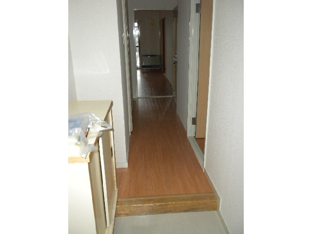 ライフマンションの玄関