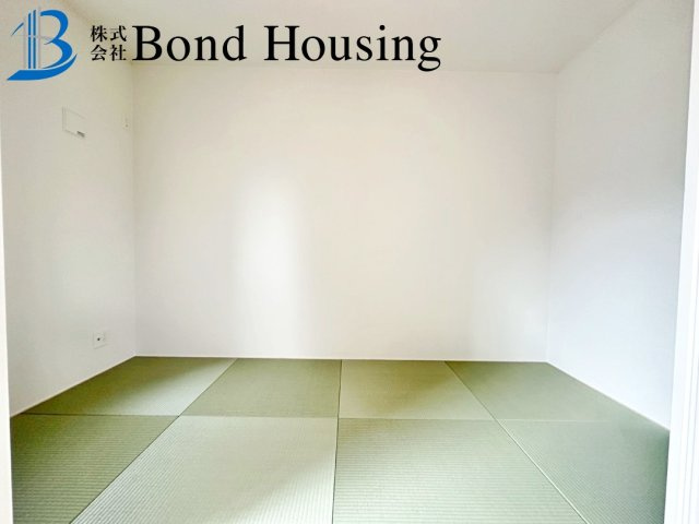 LDK15.7帖・駐車2台可　西区大沢1丁目　全4棟　3号棟の和室