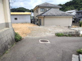 【前面道路含む現地写真】 | 売地　吉藤2丁目