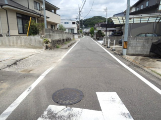 【前面道路含む現地写真】 | 売地　吉藤2丁目