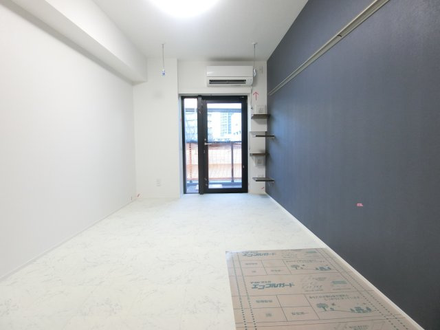 SYNEX YOKOHAMA-AOKICHOのロビー|同タイプ参考写真（※工事中/キャットウォーク設置前）