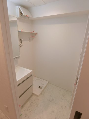 SYNEX YOKOHAMA-AOKICHOの洗面所|同タイプ参考写真